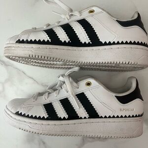 Adidas Superstar